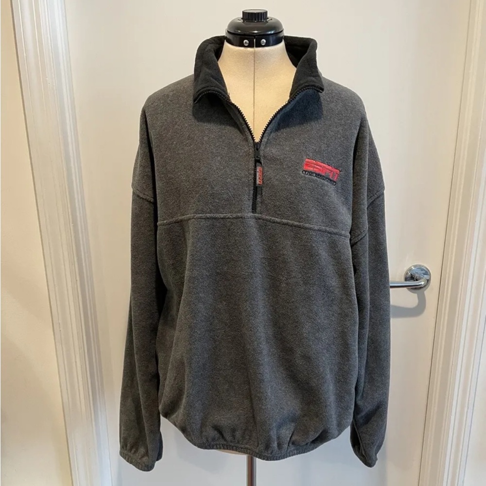 ESPN The Magazine Grey Fleece Pullover Mens Size XL Extra Large 1/4 Zip